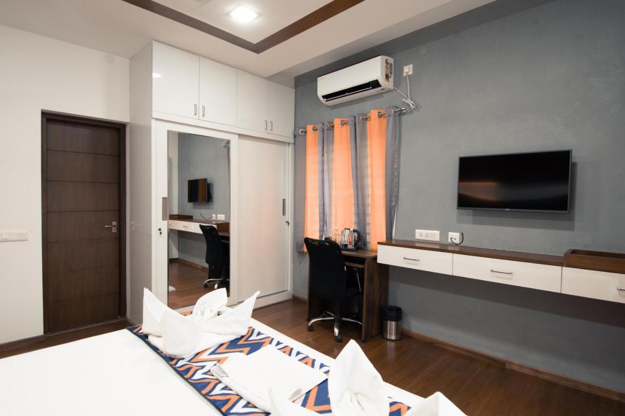 Athulya Residence Suite Rooms Bangalore Luaran gambar